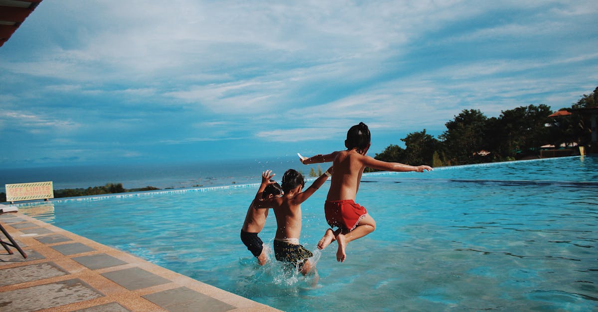 entdecken sie die besten tipps und techniken zum schwimmen! verbessern sie ihre fähigkeiten im wasser, erfahren sie mehr über die vorteile des schwimmens und finden sie die besten schwimmorte und -ausrüstungen. tauchen sie ein in die welt des schwimmens!