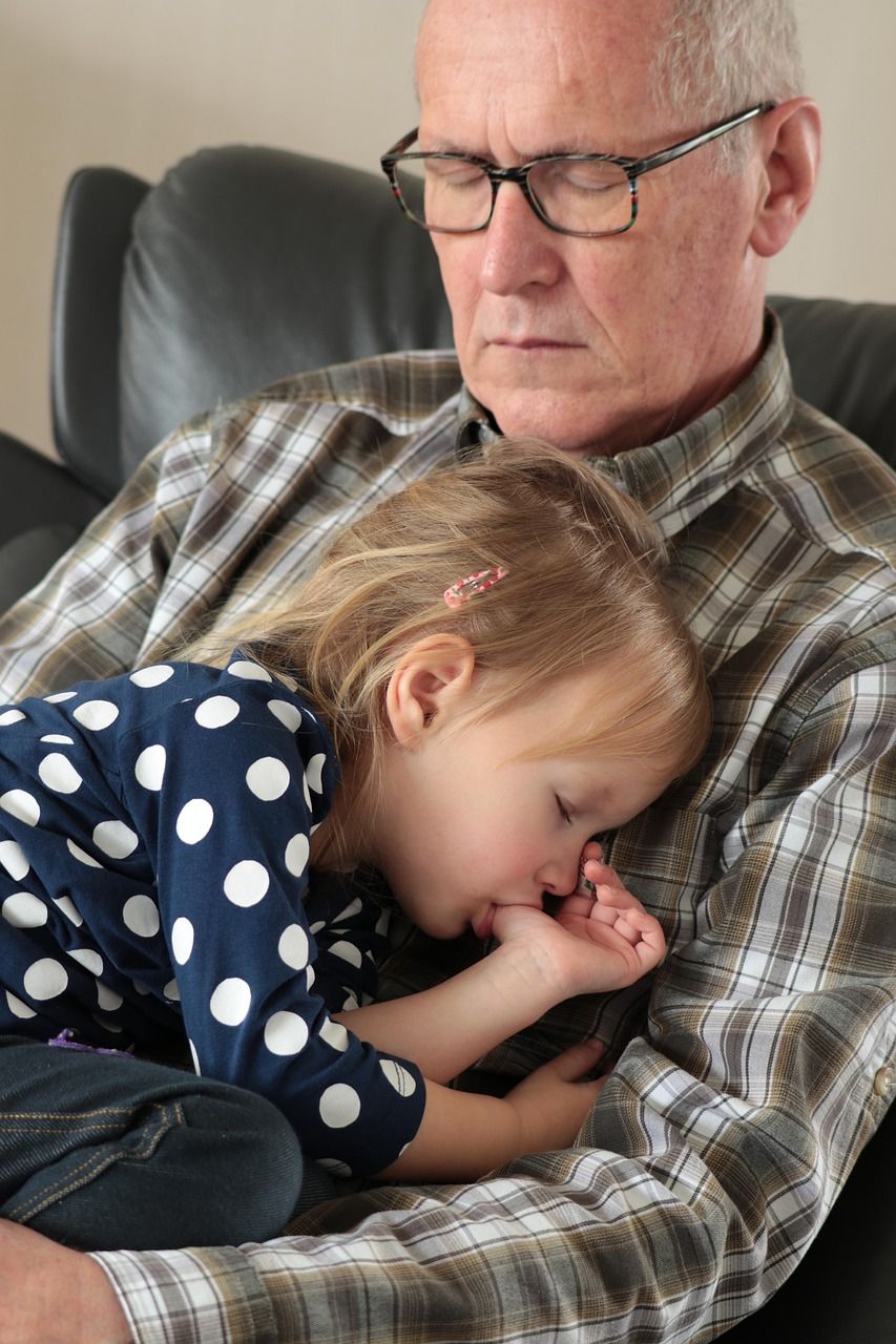 entdecken sie die wertvolle rolle der großeltern in der familie. erfahren sie, wie sie liebe, weisheit und unterstützung für ihre enkel bieten und unvergessliche erinnerungen schaffen.